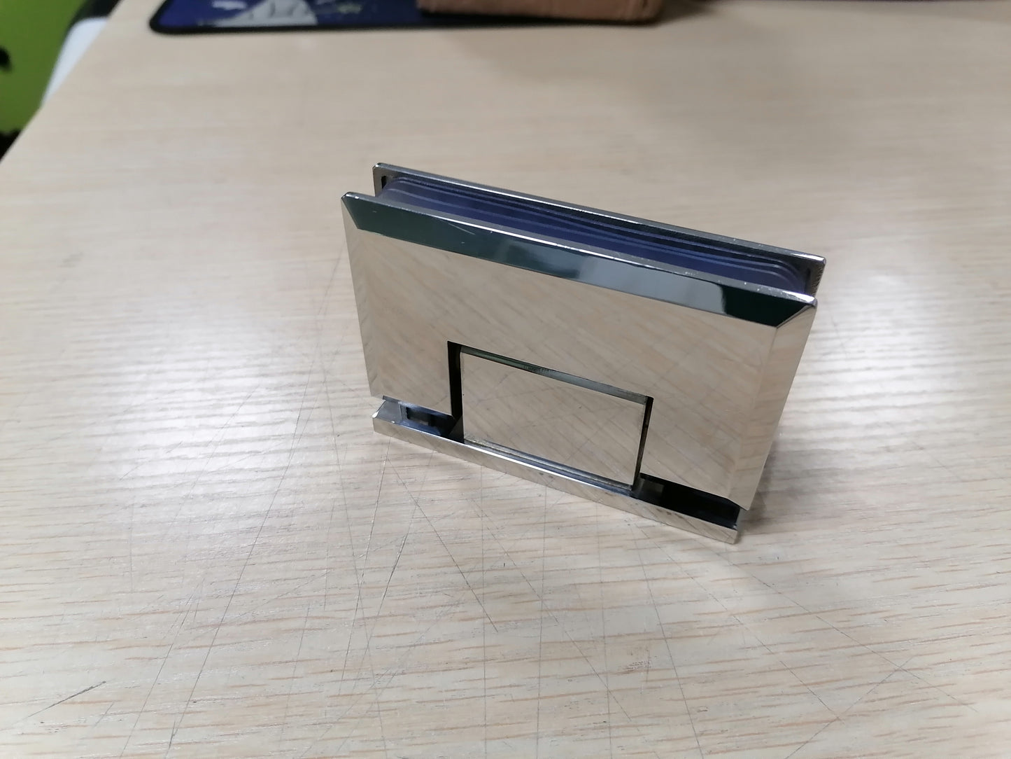 304 Stainless Steel Heavy Duty Shower Door Hinge, Rotating Adjustable Pivot, Beveled Wall-to-Glass Clamp, Mirror Finish