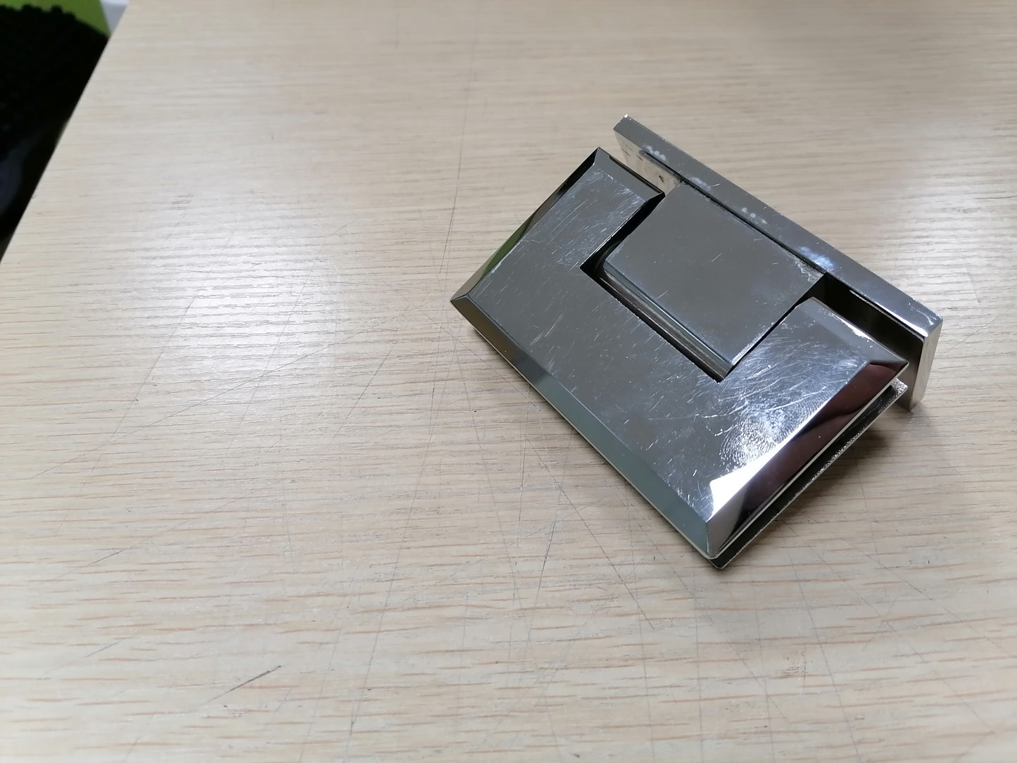 304 Stainless Steel Heavy Duty Shower Door Hinge, Rotating Adjustable Pivot, Beveled Wall-to-Glass Clamp, Mirror Finish